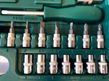 Jonnesway Zestaw kluczy nasadowych + bity 134 elem