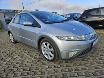 Honda Civic VIII Hatchback 3d 1.8 i-VTEC 140KM 2007 Honda Civic 1,8 benzyna+lpg 140KM, zdjęcie 1
