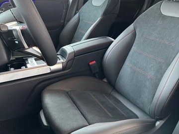 Mercedes GLB SUV Facelifting 2.0 220 190KM 2025 MERCEDES-BENZ GLB 220 4-Matic AMG Line 2.0 (190KM) 2025, zdjęcie 4