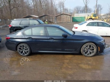 BMW Seria 5 G30-G31 2022 BMW Seria 5 530i xDrive 2022 2.0 Benzyna 248KM, zdjęcie 6