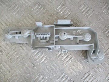 ВСТАВКА ФОНАРЯ ЗАДНЯЯ ПРАВАЯ OPEL VECTRA C 1.9 CDTI 05-08