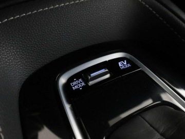 Suzuki Swace Kombi 1.8 Hybrid 122KM 2022 Suzuki Swace Comfort+ hybryda grzane fotele kamera, zdjęcie 27