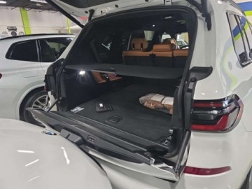 BMW X7 2023 BMW X7 2023, 3.0L, xDrive40i M SPORT LINE 3.0 Benzyna 375KM, zdjęcie 5