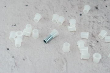 белая втулка для плетеного кабеля LOFT