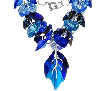 KRYSZTAŁOWY NASZYJNIK BLUE NAWI LEAF SREBRO ARANDE