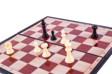 МАГНИТНЫЕ ШАХМАТЫ, запираемые, НАБОР 25 x 25см