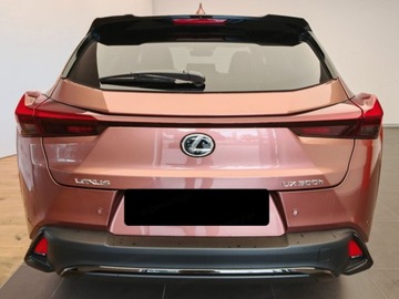 Lexus UX Crossover Facelifting 2.0 300h 199KM 2025 Od ręki - 300h F Sport 2.0 Hybrid Dynamic Force 199KM | Podgrzewane fotele!, zdjęcie 4