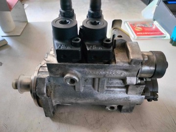 POMPA WTRYSKOWA MERCEDES MP4 0 445 020 190