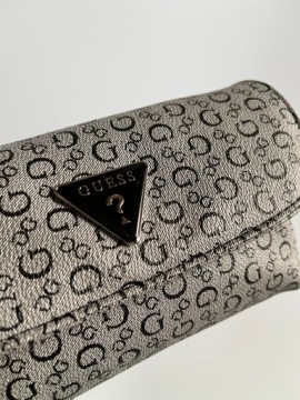 Guess LOS ANGELES KOSMETYCZKA travel cosmetic