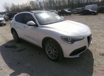 Alfa Romeo Stelvio SUV 2.0 Turbo 280KM 2018 Alfa Romeo Stelvio 2018, 2.0L, 4x4, TI SPORT, ..., zdjęcie 1