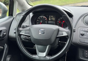 Seat Ibiza IV Hatchback 5d Facelifting 1.4 85KM 2014 Seat Ibiza 1,4 86KM CLIMATRONIC NAVI Grzane fotele Serwis Bezwypadkowy Sup, zdjęcie 16