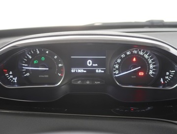 Peugeot 208 I Hatchback 3d 1.2 VTI 82KM 2014 Peugeot 208 1.2 PureTech, Salon Polska, zdjęcie 10