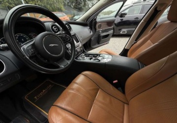 Jaguar XJ VII X351 2015 Jaguar XJ LIFT 3.0 V6 JAK NOWY fabryczny lakier 55 000kmLEDBRUTTO VAT23, zdjęcie 17