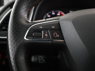 Seat Leon III ST Facelifting 1.5 EcoTSI 130KM 2019 Seat Leon FR navi climatronic BeatsAudio, zdjęcie 31