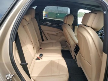 Porsche Cayenne III 2019 Porsche Cayenne 2019 3.0l 3.0 Benzyna 335KM, zdjęcie 11