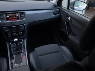 Peugeot 508 I SW Facelifting 2.0 BlueHDi 150KM 2016 Peugeot 508 2.0 BlueHDi, Skóra, Navi, Klima, zdjęcie 7