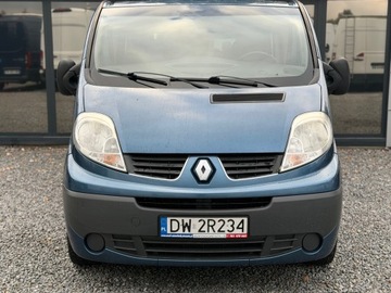 Renault Trafic II Furgon 2.0 dCi 115KM 2014 RENAULT TRAFIC II 2.0DCI 115KM Jeden Właściciel! Klimatron!, zdjęcie 1