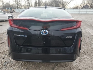 Toyota Prius IV Hatchback Plug-in 1.8 Hybrid Plug-in 122KM 2021 Toyota Prius Prime LE 2021 1.8l 1.8 Hybryda 121KM, zdjęcie 2