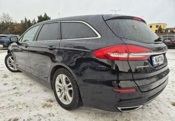 Ford Mondeo V Kombi 2.0 TDCi 150KM 2019 Ford Mondeo Super stan Automat Bogata wersja 2.0 Diesel 150KM, zdjęcie 3