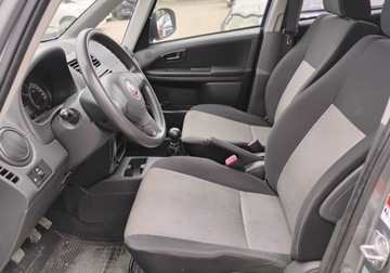 Suzuki SX4 I Hatchback Facelifting 1.6 VVT 120KM 2012 Fiat Sedici 2012r, 1.6 Benzyna. Uszkodzony tyl i lekko przod. Jezdzi., zdjęcie 6