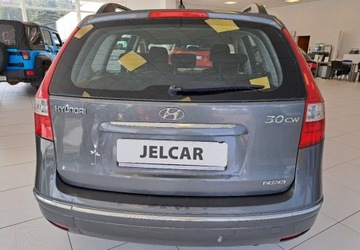 Hyundai i30 I CW 1.6 CRDi 90KM 2008 Hyundai i30 1,6 CRDi CW Kombi 1.6 Diesel 90KM, zdjęcie 7