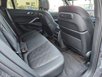BMW X6 G06 2025 BMW X6 40d MPRO dociągi hak iconic panorama masaże, zdjęcie 22