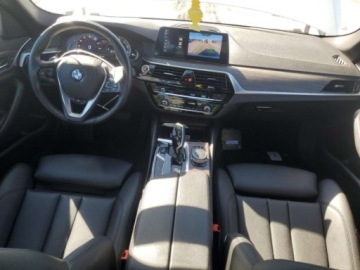 BMW Seria 5 G30-G31 2019 BMW Seria 5 530i xD, od ubezpieczalni 2.0 Benzyna 248KM, zdjęcie 7