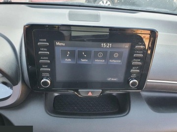 Toyota Yaris IV Hatchback 1.5 Dynamic Force 125KM 2022 Toyota Yaris 1.5 benzyna 125 KM 2022r wersja Comfort, zdjęcie 10