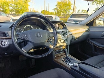 Mercedes Klasa E W211 Sedan W211 1.8 (200 Kompressor) 184KM 2009 MERCEDES KLASA E W212 Limuzyna 200 CGI 184KM, Automat, Serwis, ELEGANCE, zdjęcie 8