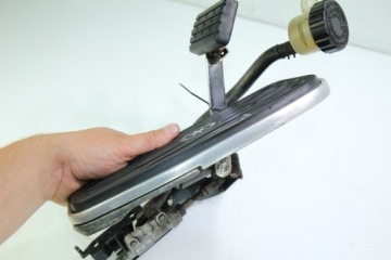 YAMAHA XVS 1100 DRAG STAR 99-11 КОМПЛЕКТ ПОДНОЖКА ПЛАТФОРМА СПРАВА ПЕРЕДНЯЯ