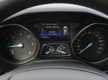 Ford Focus III Kombi Facelifting 1.5 TDCi 95KM 2015 Ford Focus 1.5 TDCi, Salon Polska, Serwis ASO, zdjęcie 10