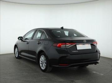 Toyota Corolla XII Sedan 1.5 VVT-i 125KM 2022 Toyota Corolla 1.5 VVT-i, Salon Polska, zdjęcie 3