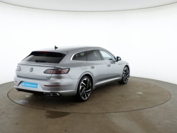 Volkswagen Arteon Fastback Facelifting 2.0 TDI 200KM 2022 Volkswagen Arteon Shooting Brake 2.0 TDI 200KM 4Mo, zdjęcie 4