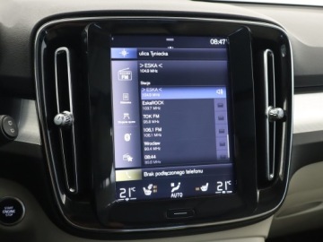 Volvo XC40 Crossover 2.0 D4 190KM 2018 Volvo XC40 D4 AWD, 187 KM, 4X4, Automat, Skóra, zdjęcie 17