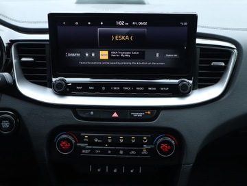 Kia XCeed PHEV 1.6 GDi Plug-in Hybrid 141KM 2022 Kia XCeed Plug-in-Hybrid, Salon Polska, zdjęcie 4