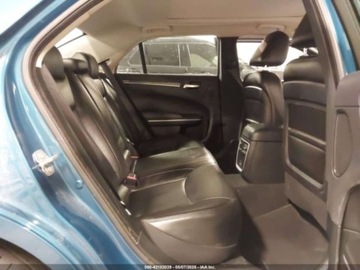 Chrysler 300C II 2022 Chrysler 300 Touring L 2022 3.6l 3.6 Benzyna 292KM, zdjęcie 11