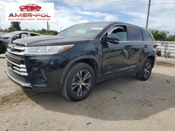 Toyota Highlander II 2019 Toyota Highlander Toyota Highlander LE, od ubezpieczalni 2.7 Benzyna 185KM