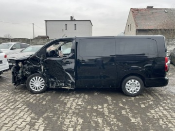 Toyota 2024 Toyota Proace Verso 8 os. Automat Klimatronik, zdjęcie 3