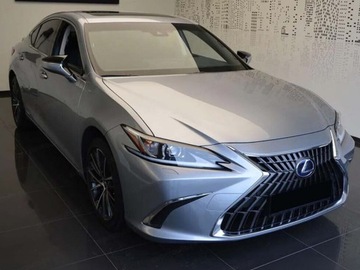 Lexus ES VII (XV70) Sedan Facelifting 300h 218KM 2025 Od ręki - 300h Business Edition 2.5 E-CVT 218KM | Tempomat adaptacyjny!, zdjęcie 1