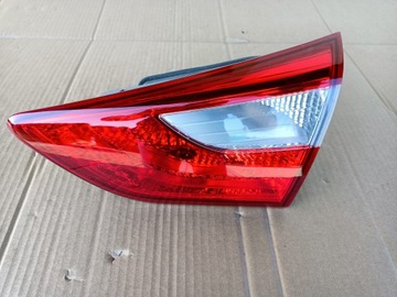 LAMPA TYŁ TYLNA PRAWA HYUNDAI I30 II HB 11- 12-