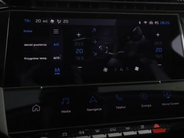 Peugeot 308 III Hatchback Plug-In 1.6 Hybrid 180KM 2022 Peugeot 308 PHEV półskóra i-cocpit navi klima, zdjęcie 28