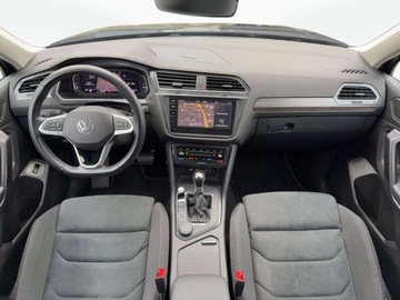 Volkswagen Tiguan Allspace SUV Facelifting 2.0 TSI 245KM 2022 Volkswagen Tiguan Allspace TSI 245KM Elegance FVAT23 Kamery 360 ACC Dac, zdjęcie 9