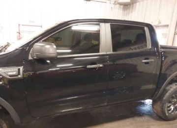 Ford Ranger V 2021 Ford Ranger 2021, 2.3L, 4x4, XLT, od ubezpieczalni 2.3 Benzyna 270KM, zdjęcie 2