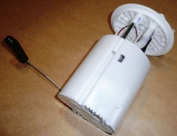 КОРПУС ТОПЛИВНОГО НАСОСА RENAULT SCENIC III 172020033R