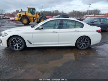 BMW Seria 5 G30-G31 2021 BMW Seria 5 M550i xDrive 2021 4.4l 4.4 Benzyna 523KM, zdjęcie 2