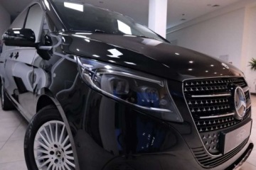 Mercedes Klasa V W447 2024 Mercedes-Benz Klasa V 2.0 Diesel 239KM, zdjęcie 3