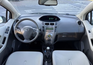 Toyota Yaris II Hatchback 5d 1.33 Dual VVT-i 101KM 2009 Toyota Yaris 1.3i KLIMATRONIC Extra stan 1 1.3 Benzyna 101KM, zdjęcie 7