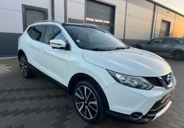 Nissan Qashqai II Crossover 1.2 DIG-T 115KM 2016 Nissan Qashqai 1.2 Benzyna 115 KM Panorama Nawigacja Sensor Kamera 1.2, zdjęcie 5