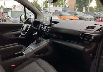 Toyota 2024 Toyota Proace City Verso Toyota Proace City Verso 1.5 D-4D Family 1.5 130KM, zdjęcie 16