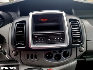 Opel Vivaro A Combi L1 2.0 CDTI 115KM 2013 Opel Vivaro Opel Vivaro L2H1 2.9t Edition 2.0 Diesel 115KM, zdjęcie 9